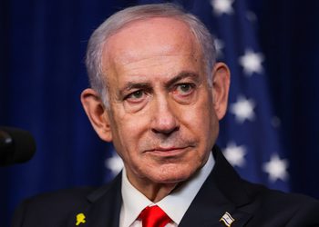 Netanyahu infla la ‘alerta nuclear’ con una IMAGEN a días de las elecciones