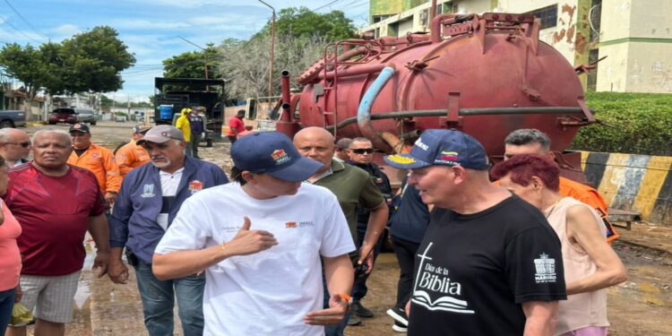 Alcaldía de Maracaibo despliega operativo de emergencia tras intensas lluvias en la ciudad
