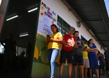 Brasil vota en la segunda vuelta de las elecciones presidenciales