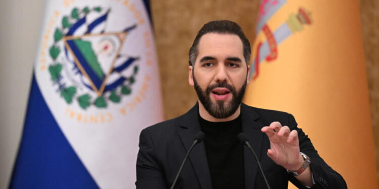 Bukele busca recuperar a cuatro connacionales con una operación militar en Haití