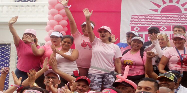 Ana Clara de Di Martino: La Alcaldía de Maracaibo una vez más dijo presente en la gran Caminata Famac