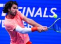 Alcaraz saca su poderío para vencer a Munar y pasar a la final del torneo en Tokio