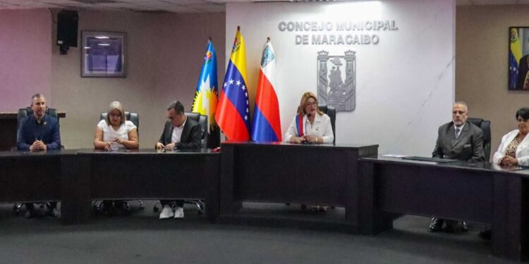Concejo Municipal de Maracaibo homenajeó a ingenieros en su día