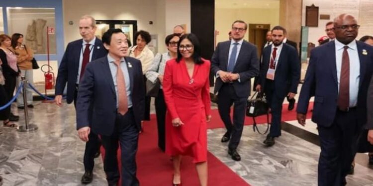Venezuela pide apoyo técnico a la FAO para el fortalecimiento del ‘Plan Venezuela Alimenta’
