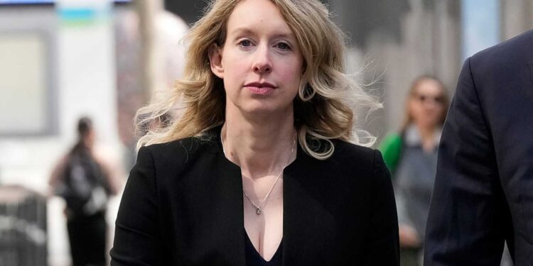 El documental sobre Elizabeth Holmes recauda más de 15 millones de dólares en su debut