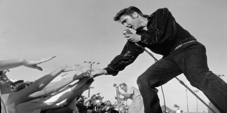 Herederos de Elvis Presley demandan a Anthropic por utilizar las canciones para entrenar sus modelos