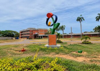 Fundación Hospital Especialidades Pediátricas de Maracaibo. Centro asistencial de referencia en Maracaibo para el tratamiento médico y la contención psicooncológica del niño y su familia.