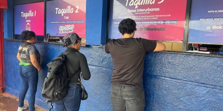 Terminal de Maracaibo totalmente operativo tras lluvia de este miércoles