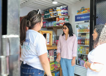 «Más de 37 mil proyectos van a elección en los circuitos comunales y 428 en las juntas de condominio»: Presidenta Delcy Rodríguez sobre consulta del 18-O