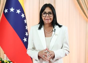 «En 2027 están previstos incrementos del ingreso de los trabajadores del país en cuatro momentos»: Presidenta de Delcy Rodríguez