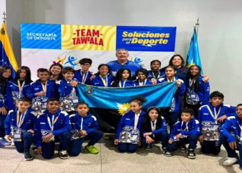 Gobernador Luis Caldera abandera la delegación del Zulia rumbo a los Judenacom 2026