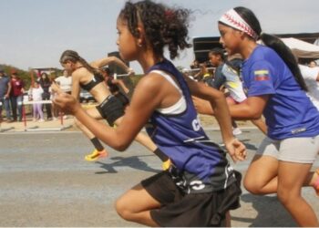 Maracaibo lidera la delegación zuliana que partió a los Juegos Nacionales Comunales 2026