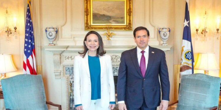 (Video) Pregunta sobre María Corina Machado causa molestia a Marco Rubio: Sepa lo que le consultaron