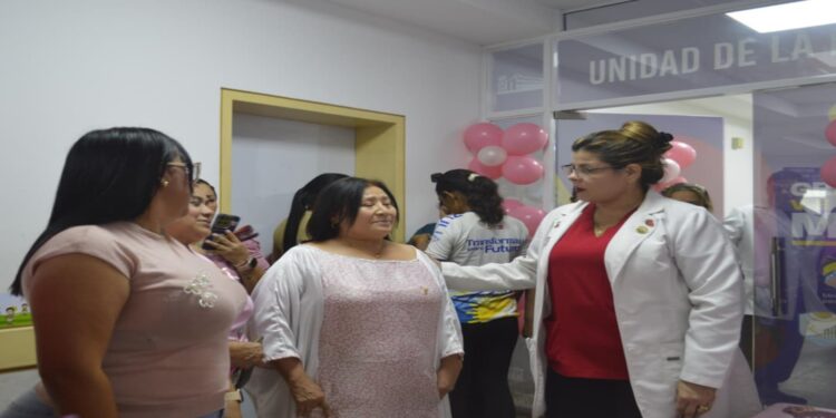 Inicia ‘Mes Rosa’ con jornadas de atención a las mujeres en la Maternidad Dr. Armando Castillo Plaza