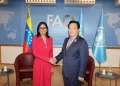 Delcy Rodríguez habla de seguridad alimentaria mundial con el director general de la FAO