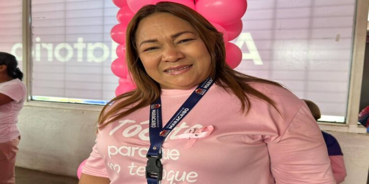 Alcaldía de Maracaibo brinda atención médica integral a trabajadoras del IMAU e IMA