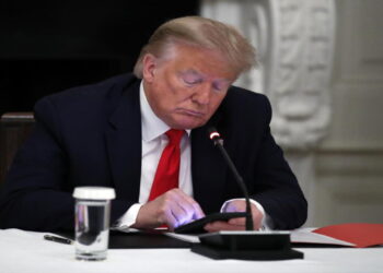 La revista Time revela que Trump recurrió a la IA para saber cómo sería la reacción de los venezolanos si capturaban a Maduro