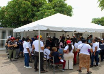 Más de 1.500 votantes eligen sus proyectos en Francisco Eugenio Bustamante