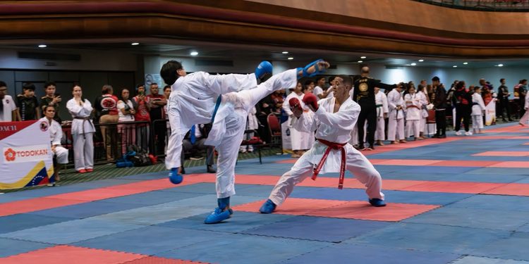 Más de 300 atletas brillaron en la Copa Ciudad de Maracaibo de Karate-Do Kobudo (+FOTOS)