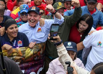 Alcalde Di Martino: «Trabajamos para preservar la paz que Chávez nos legó»