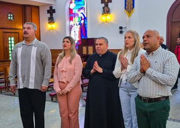 El Gobernador Luis Caldera acompañó a la feligresía de Cabimas en el día de su Patrona, la Virgen del Rosario