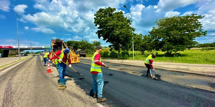 Gobernador Luis Caldera inicia rehabilitación integral de 8 kmen Punta Iguana para mejorar accesos al Puente sobre el Lago