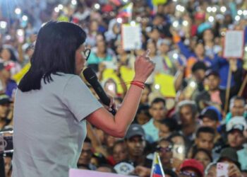 Delcy Rodríguez sobre el Sistema Eléctrico: “Pronto van a ver un alivio”