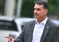 Elecciones en Brasil: Flávio Bolsonaro recibe el apoyo oficial del tercer candidato de cara a la segunda vuelta