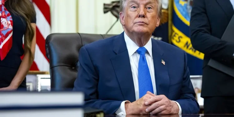 Un juez pide al Gobierno Trump argumentos para restringir las visas a estudiantes y periodistas