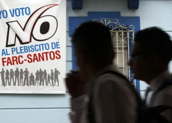 El plebiscito cumple 10 años en Colombia, un país que aún sigue polarizado por la paz